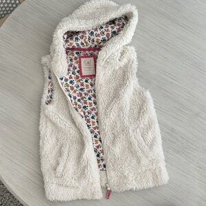Boden Floral Lined Hooded Vest